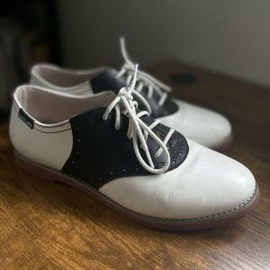 Eastland Sadie Oxford Shoes Size 8 Wide